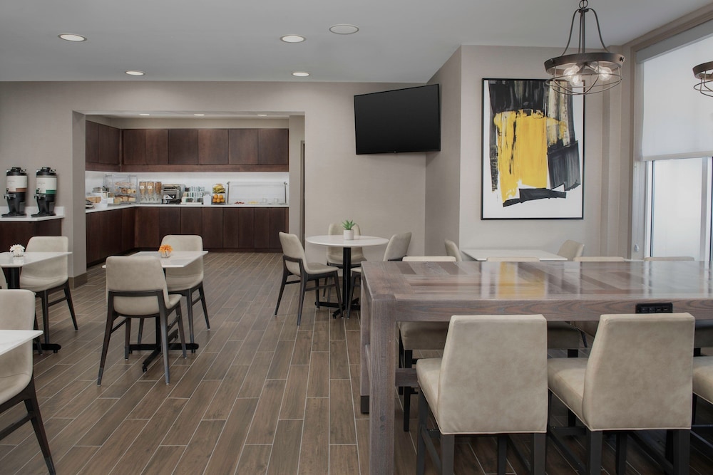 Residence Inn By Marriott Birmingham Hoover 32/50