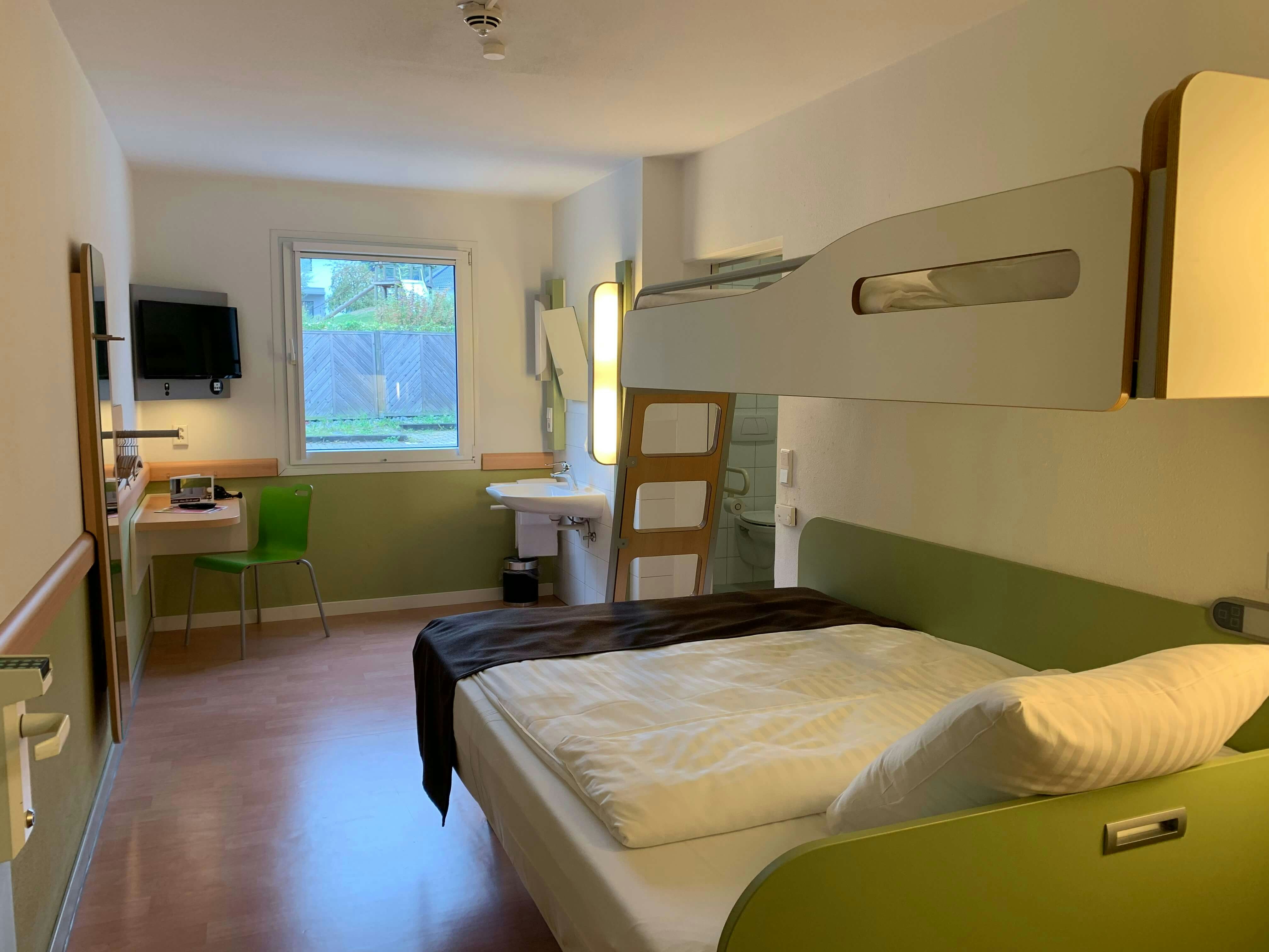 B&B Hotel Bielefeld-Ost 1/7