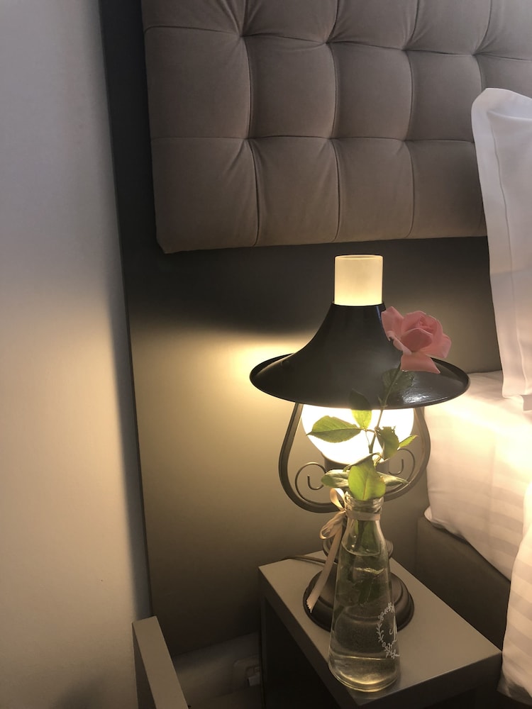 Ambra Boutique Hotel And Bistro 45/68