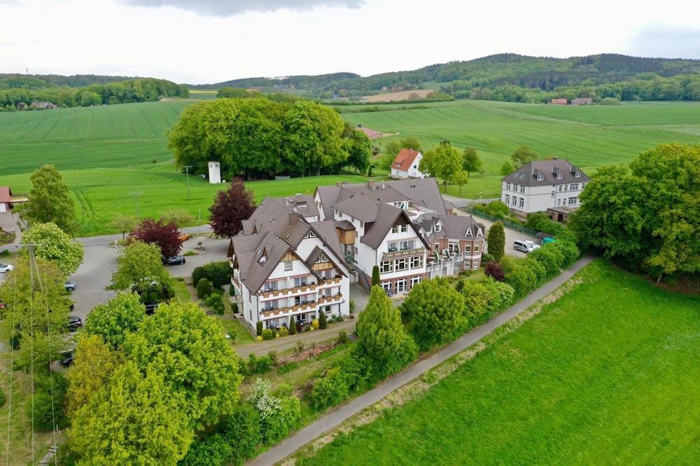 Landhotel Buller 38/46