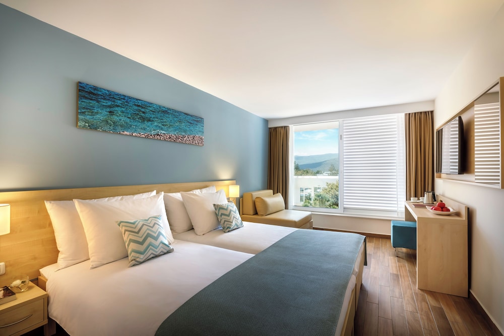 Valamar Bellevue Resort 10/56