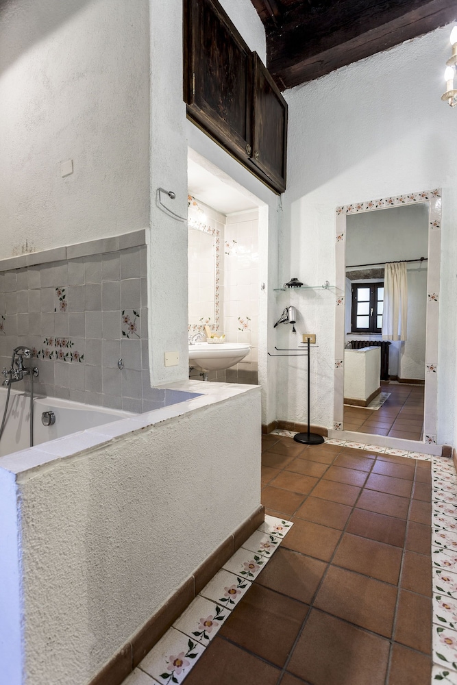 Residence Borgo Il Poggiaccio 8/82