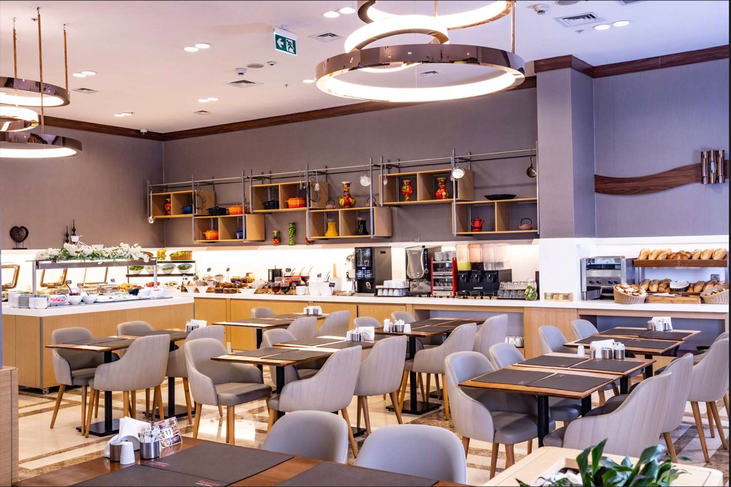 Ramada by Wyndham Istanbul Alibeykoy 52/57