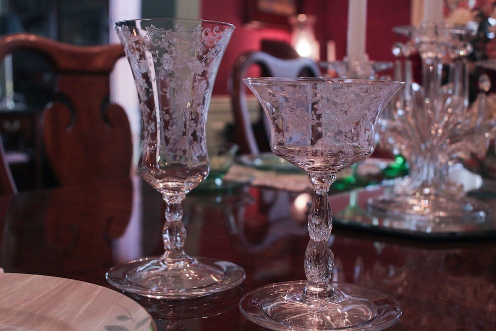 Moore House Bed And Breakfast 5/30