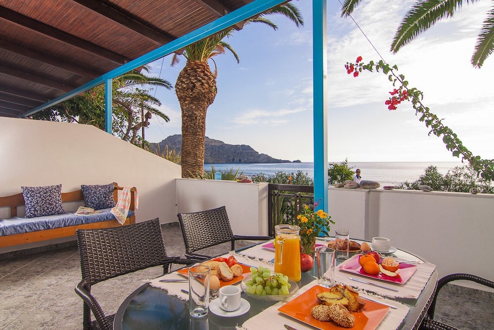Skinos Apartments And Studios 24/40