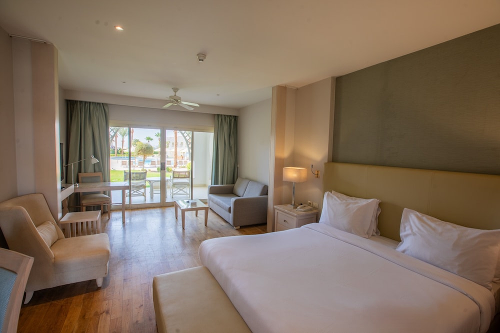 Chalet, Garden or Pool View, Pet Friendly
