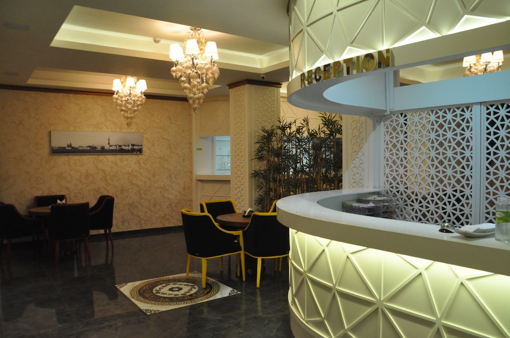 Grand Sera Hotel 38/50