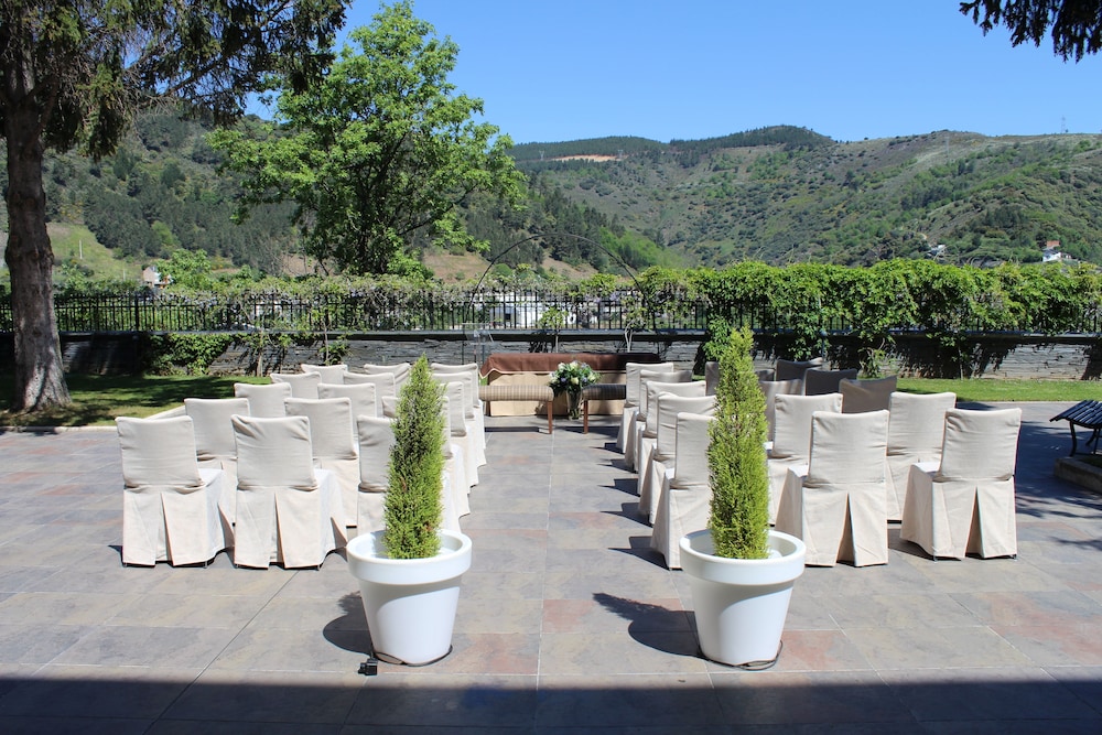 Parador De Villafranca Del Bierzo 37/45