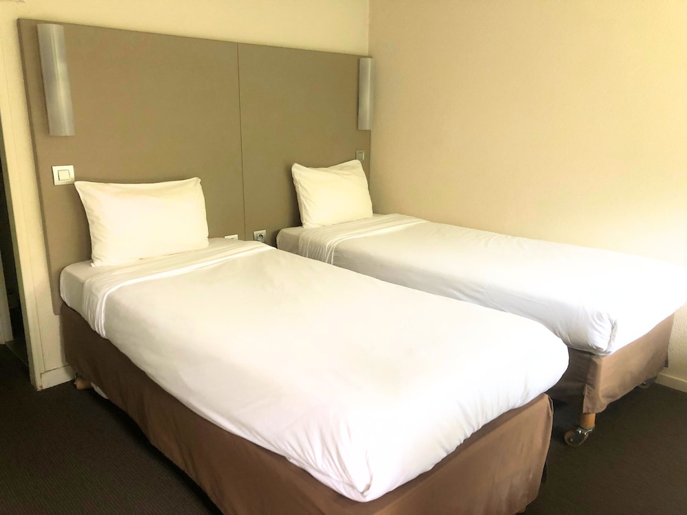 Hotel Campanile Montelimar Les Tourrettes 11/43