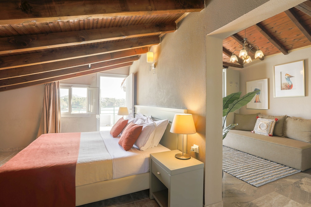 Nimfi Hotel, Skiathos 19/50
