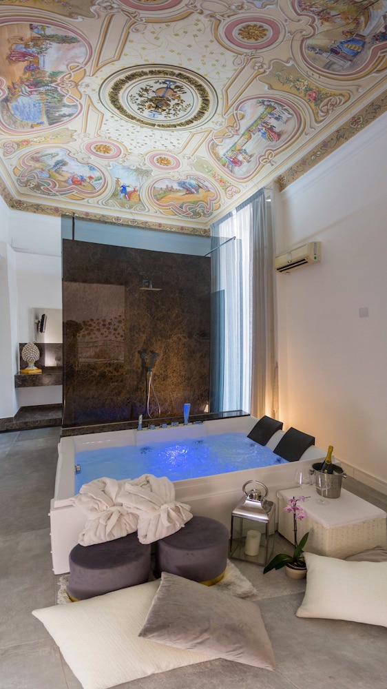 Palazzo Bruca 9/47