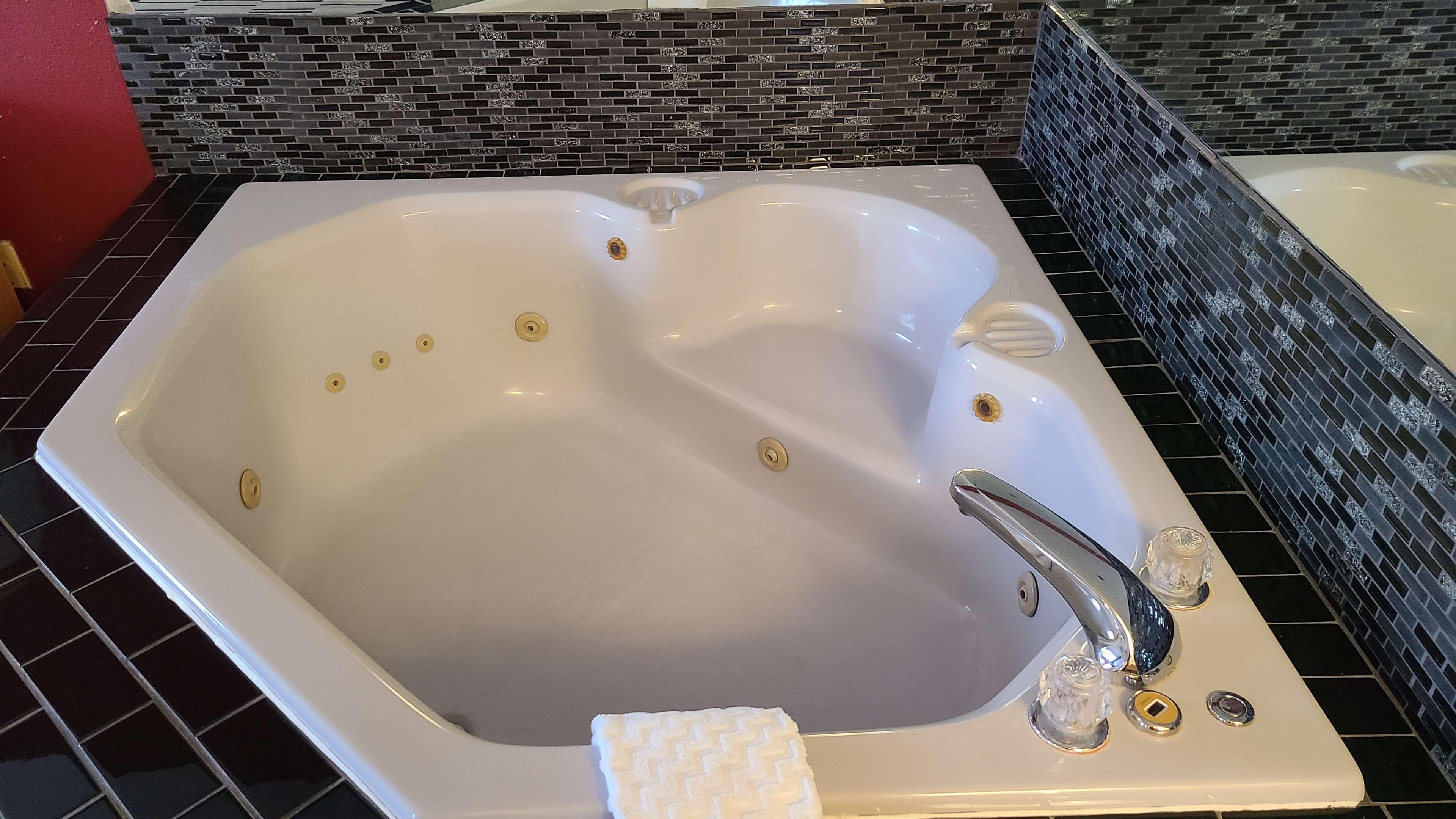 جناح بسرير كينج، Best Western Shippensburg Hotel 10/10