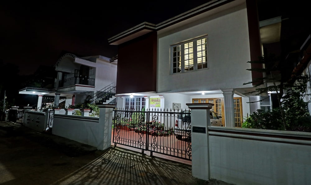 Oyo 10182 Avyukta Homestay 4/19
