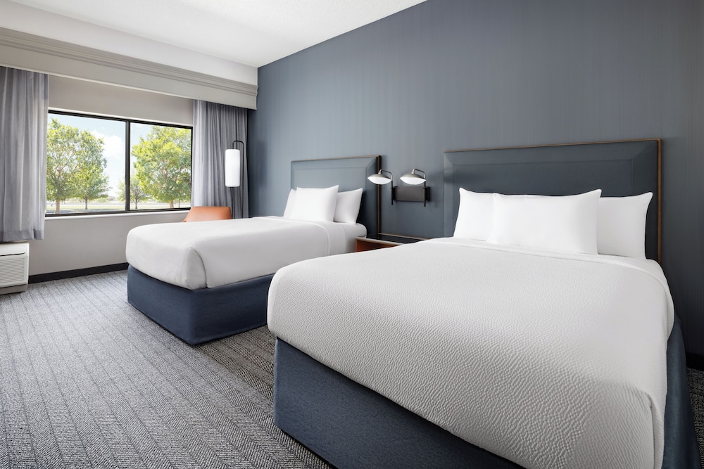 Courtyard by Marriott Amarillo West/Medical Center 16/60