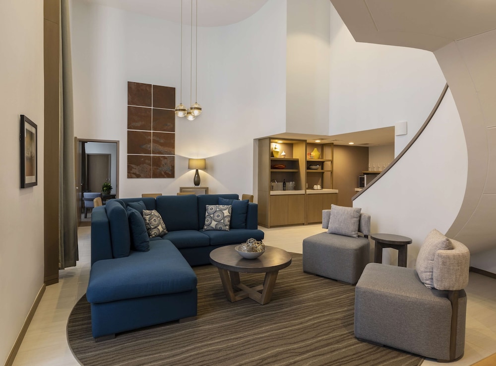 Hyatt Regency Houston 49/71