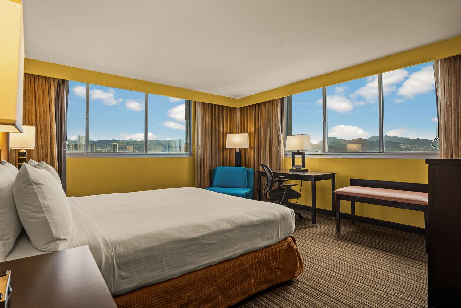 Best Western The Plaza Hotel Honolulu Airport 12/30