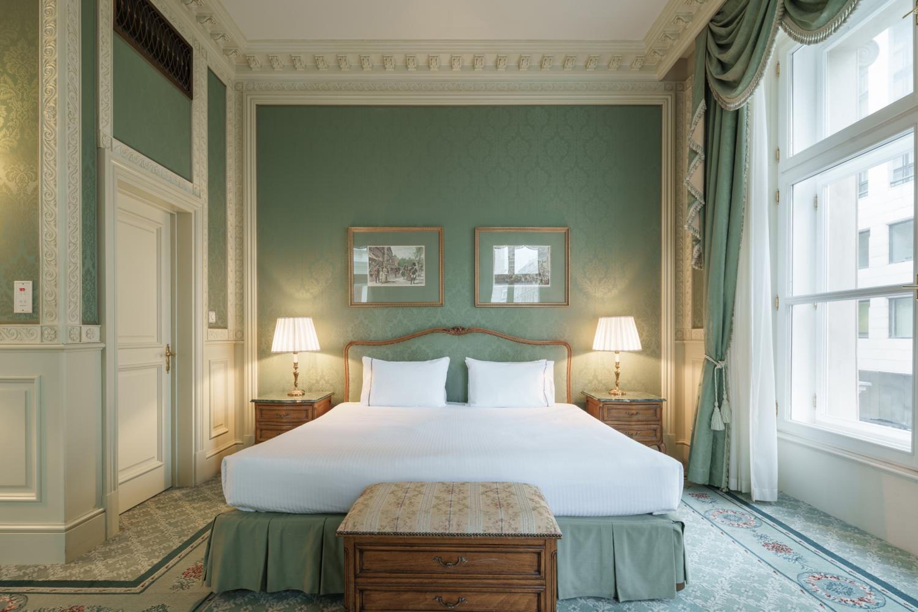 جناح جونيور بسرير كوين