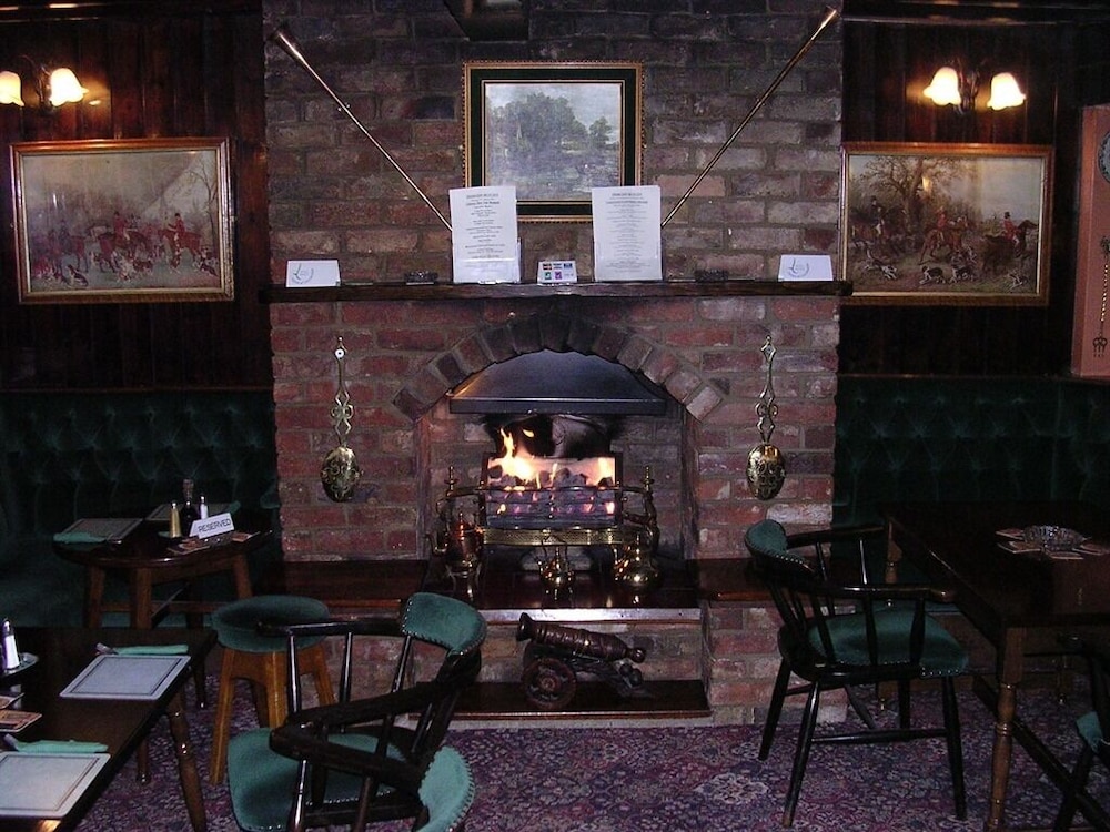 Thornton Hunt Inn 10/15