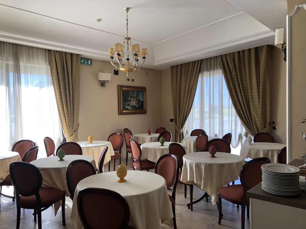 Hotel D Apos Angelo Palace 27/47