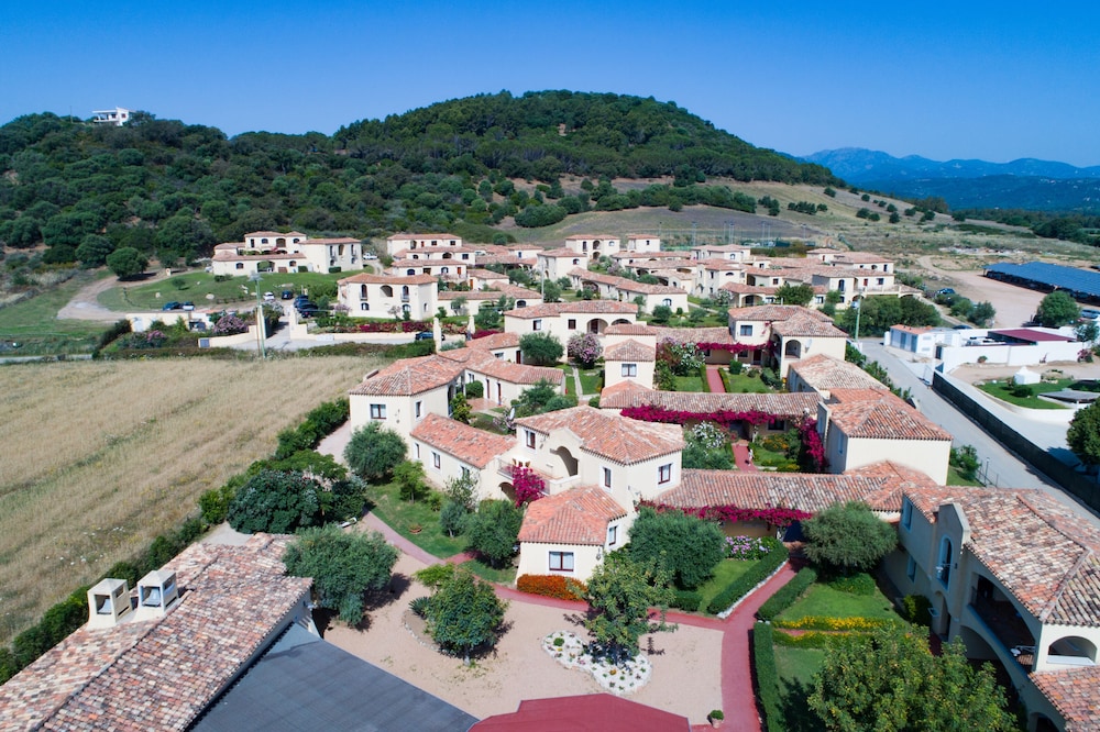 Cala Luas Resort 41/45