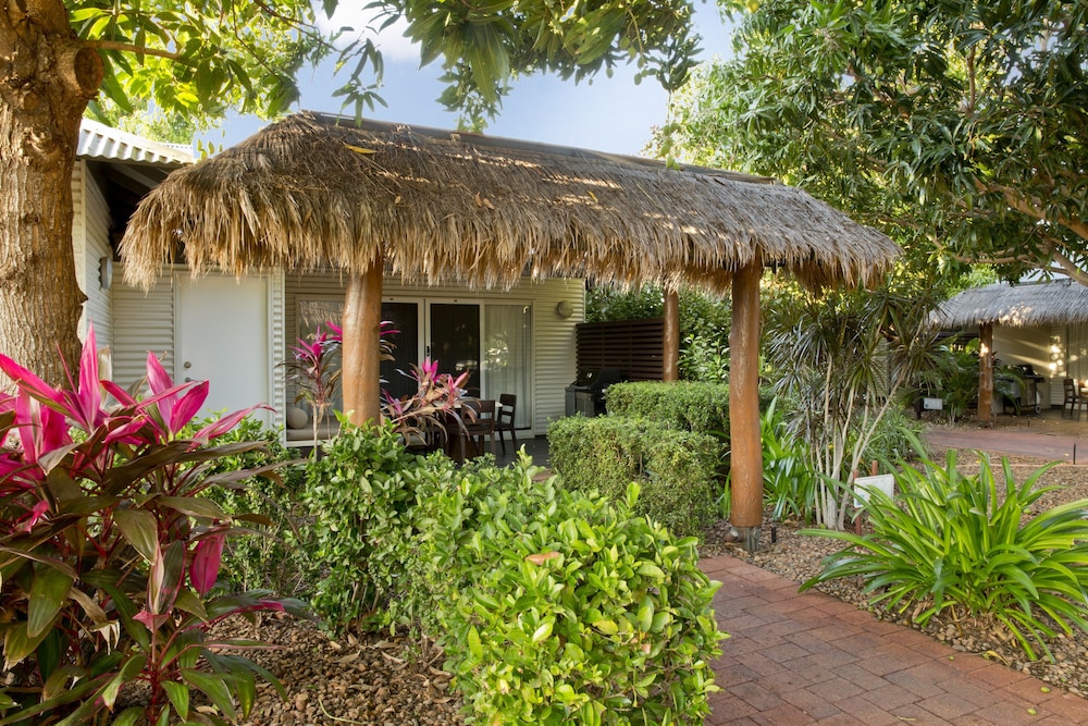 Mantra Frangipani Broome 56/57