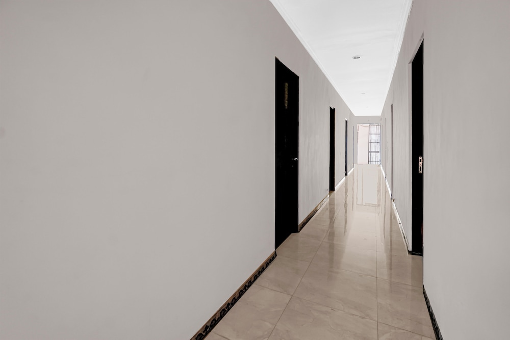 Hotel O near Ciputra World Surabaya formerly Darmo Residence 34/60