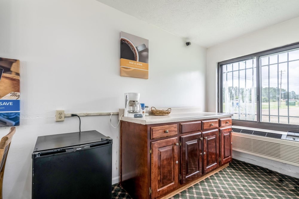 Motel6 Attalla AL 10/63