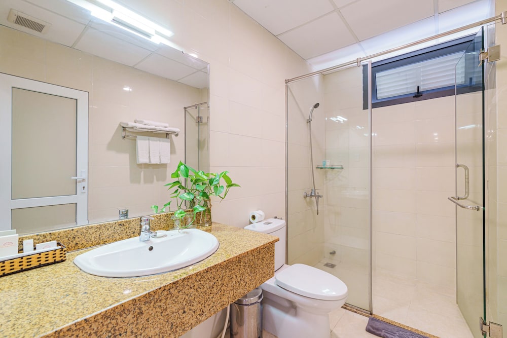 T78 Hotel 43/45