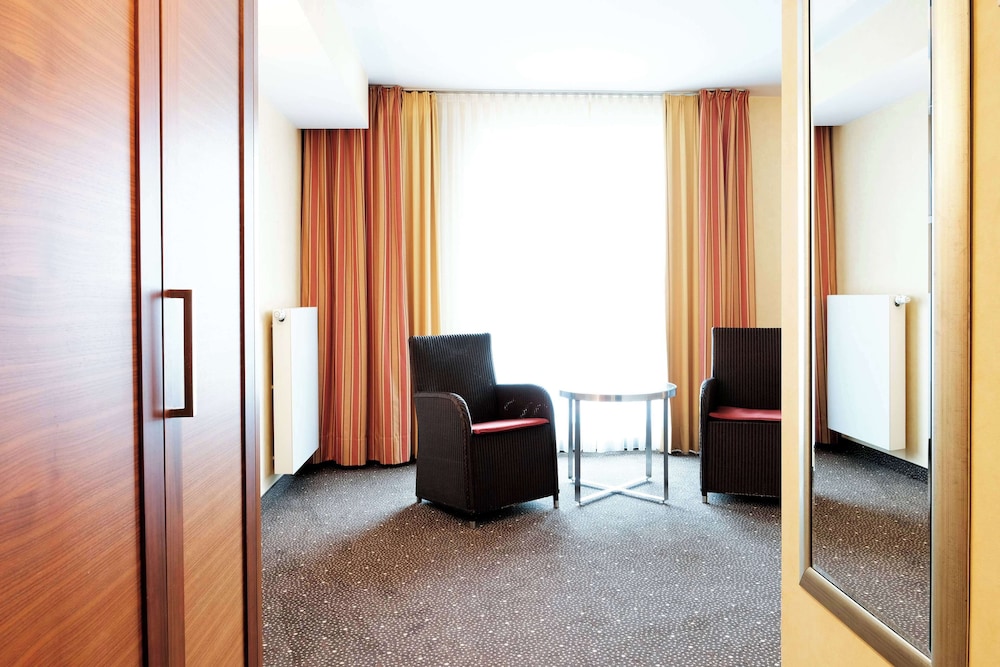 Ramada by Wyndham Duesseldorf Ratingen 35/60