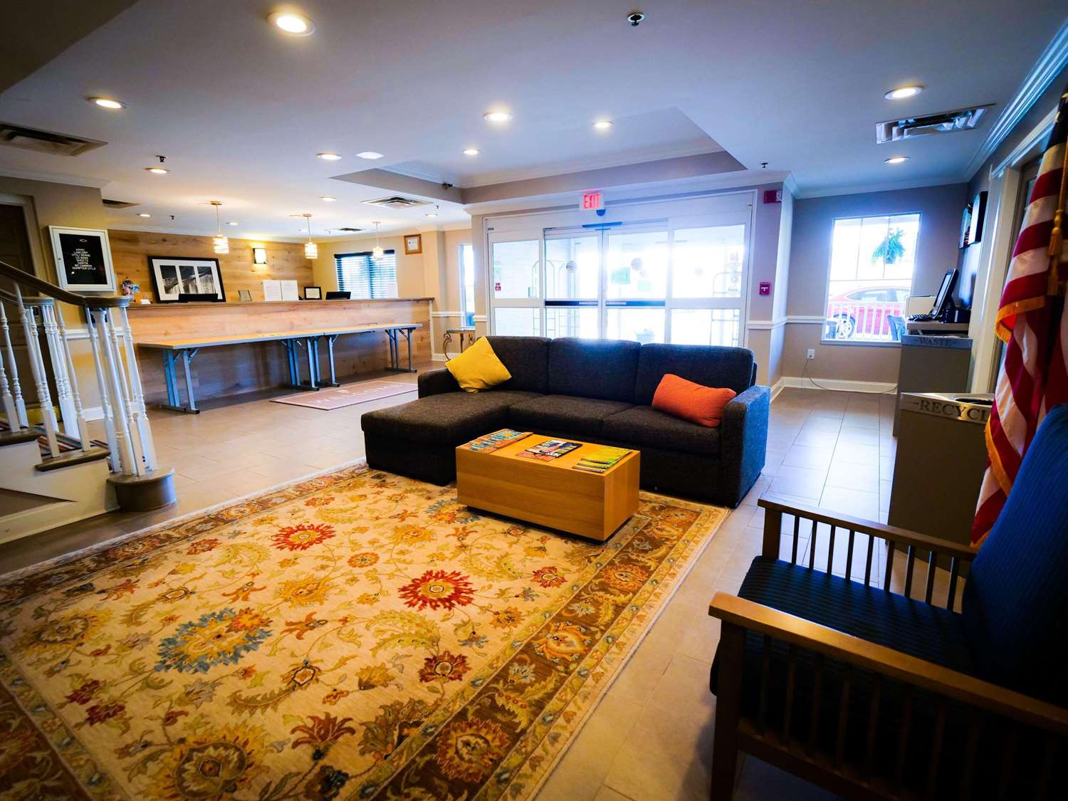 Country Inn & Suites by Radisson, Burlington (Elon), NC 14/19