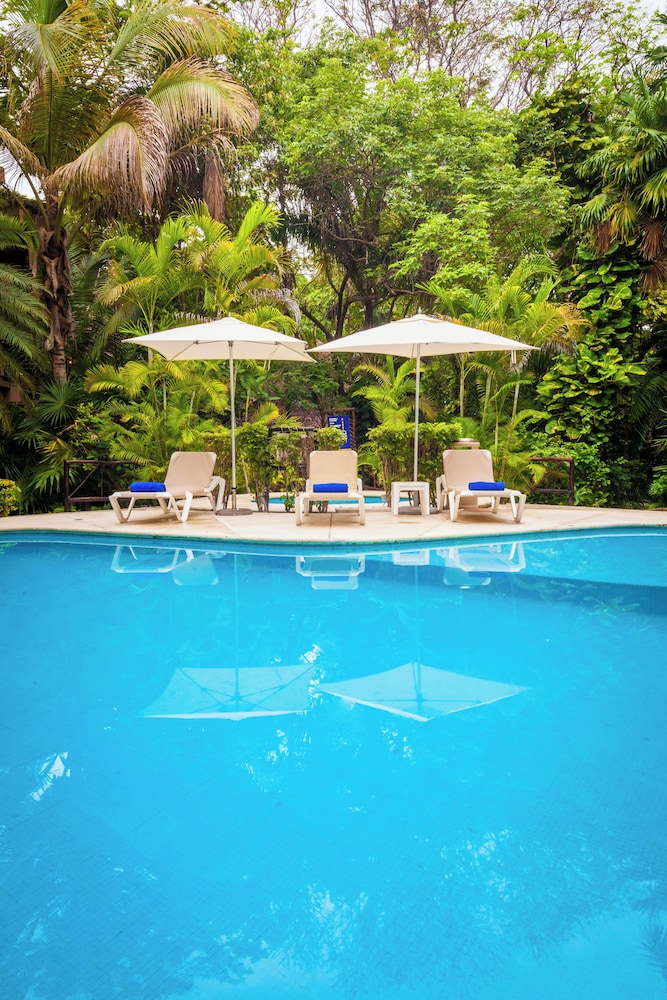Tukan Hotel Playa del Carmen 60/65