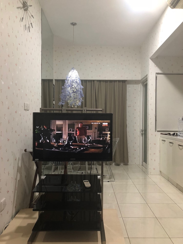 Sudirman Park Apartment By Merry 7/50