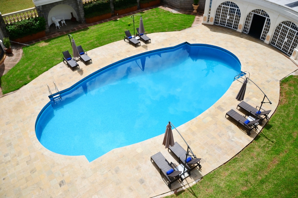 Muthu Sovereign Suites and Spa, Nairobi, Kenya 45/49