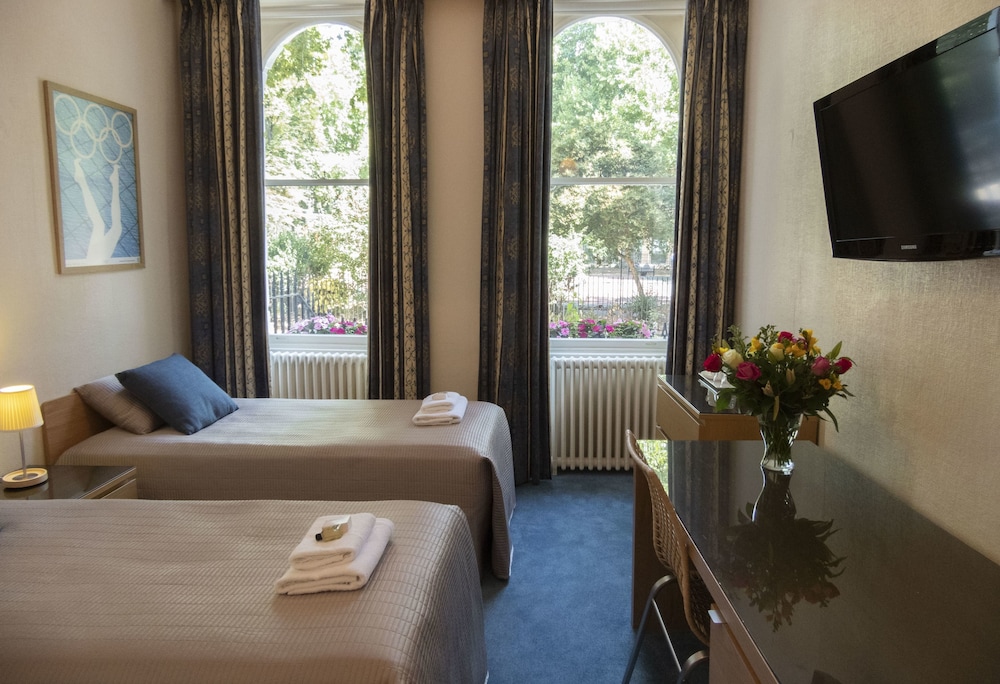 Euro Hotel 5/42