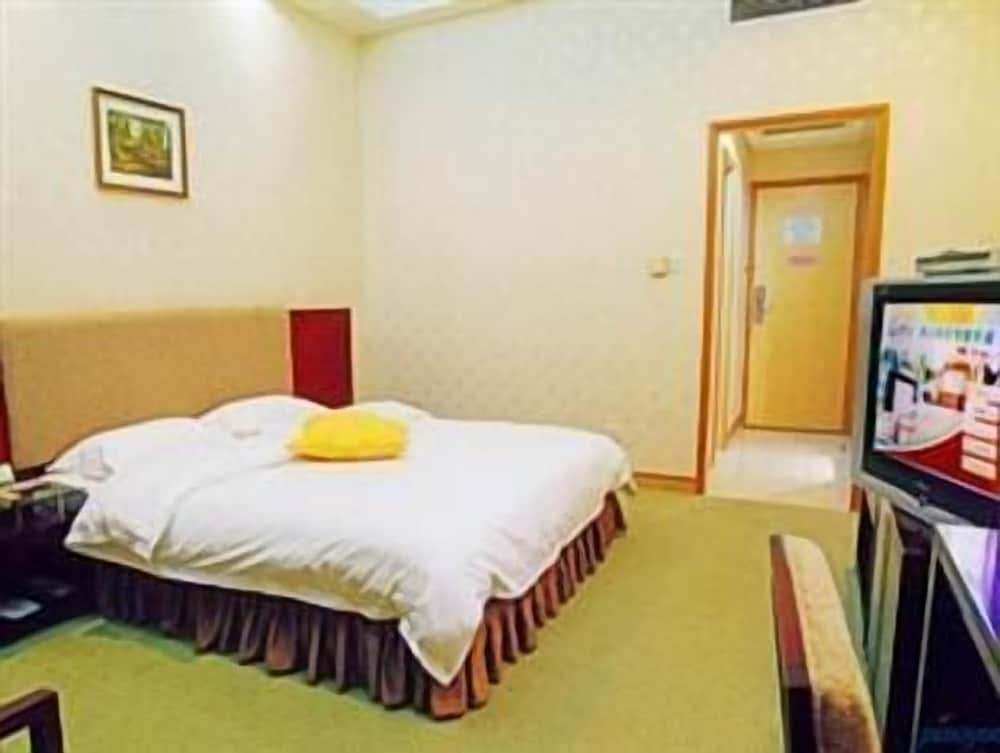 Jinjiang Inn Changsha Wuyi Square 20/42
