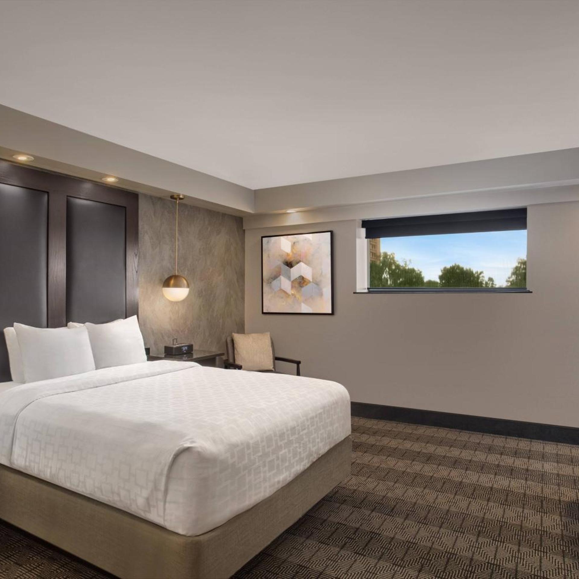 Preferred, Guest Room, King Bed، Hotel Duval Autograph Collection 2/10