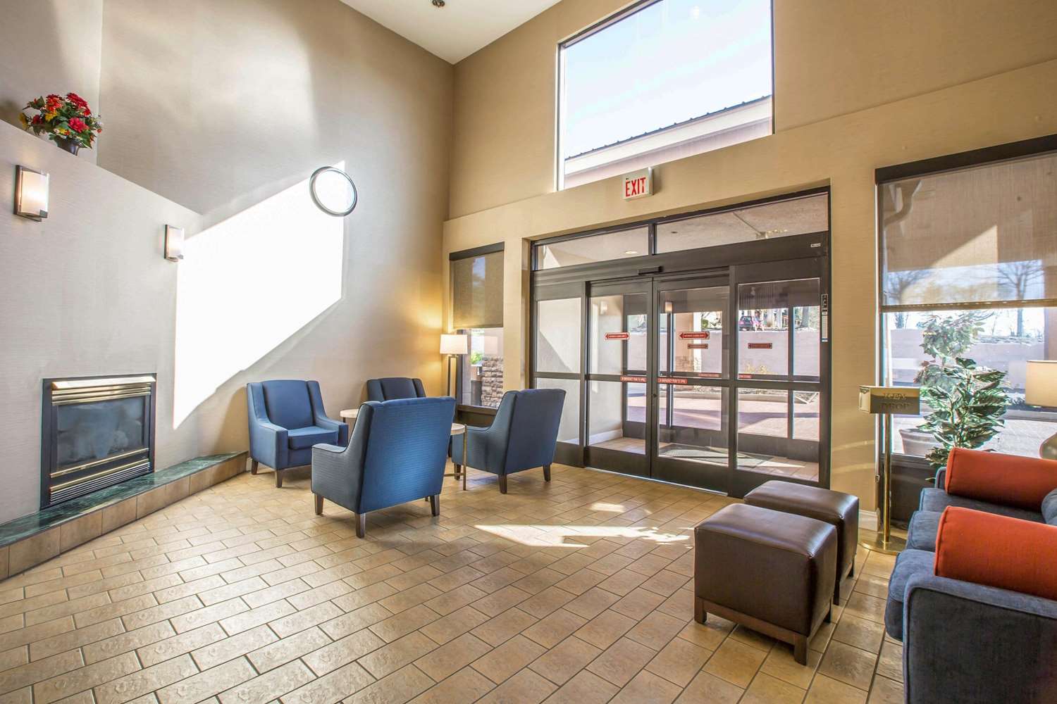 Quality Suites Morristown West 17/18