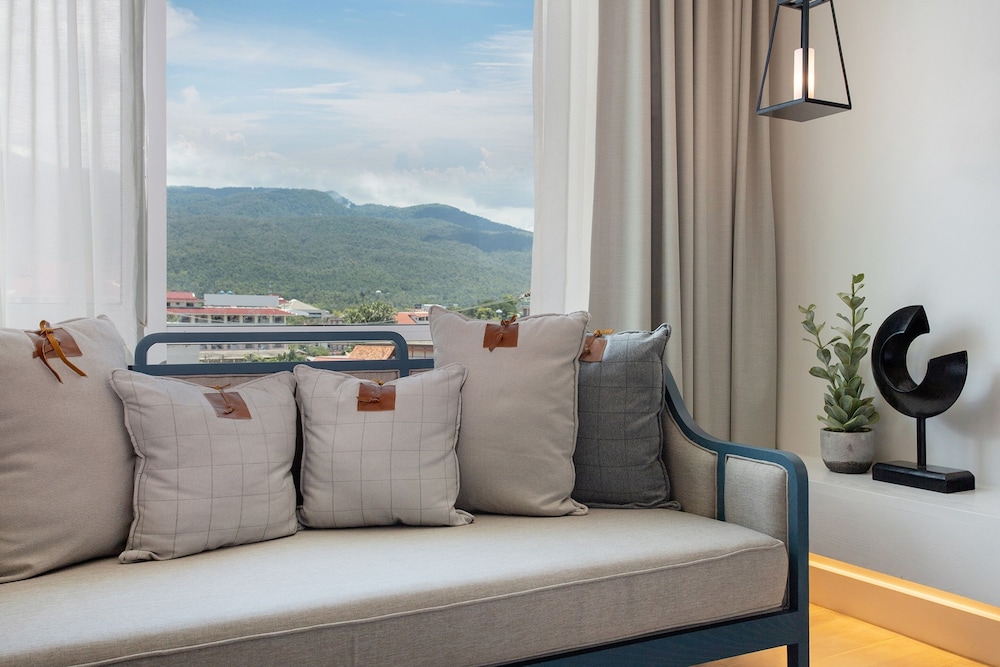 Syn Boutique Hotel 50/70