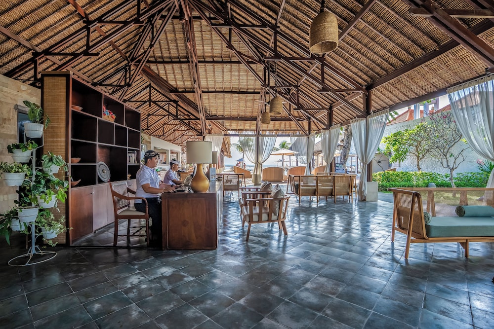 Lembongan Beach Club 10/50