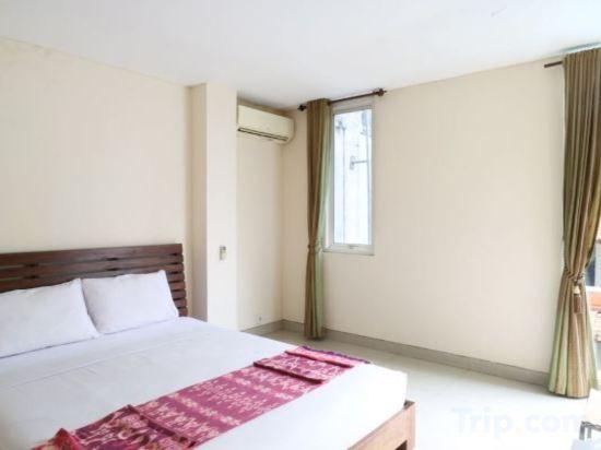 Deluxe, Double Bed
