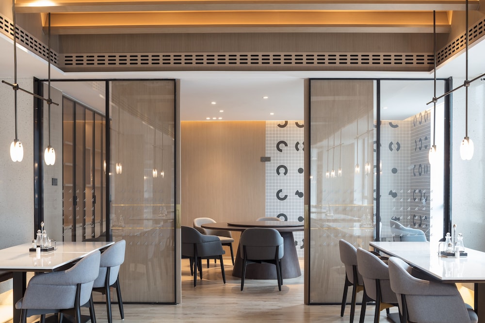 Hankou Kingdom Hotel 41/50