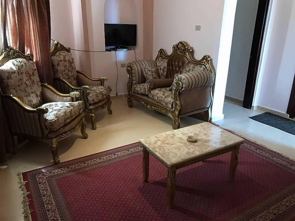 Dahab Hotel 30/50