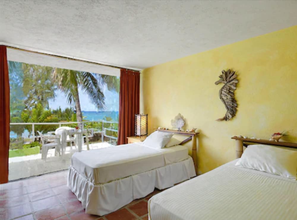 MoonRaker Beach Hotel 12/50