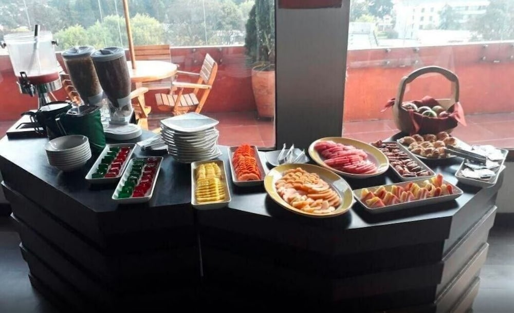 Hotel Charlotte Plaza 26 Ex Hotel Charlotte Bogota By Lalianxa 48/66