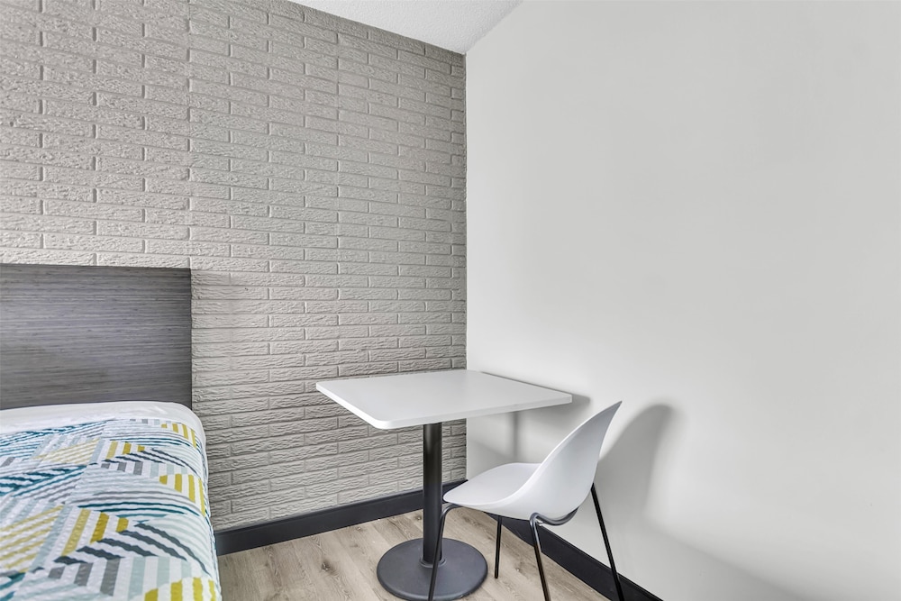 Studio 6 Extended Stay - Summerville, SC - Charleston 18/26