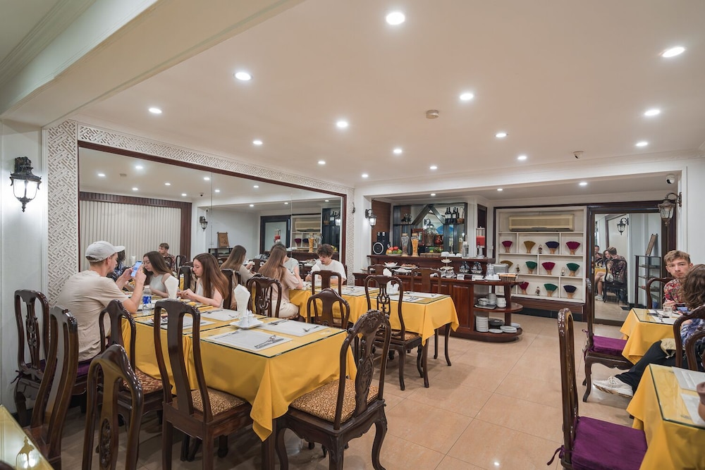 Hanoi Little Town Hotel 38/47