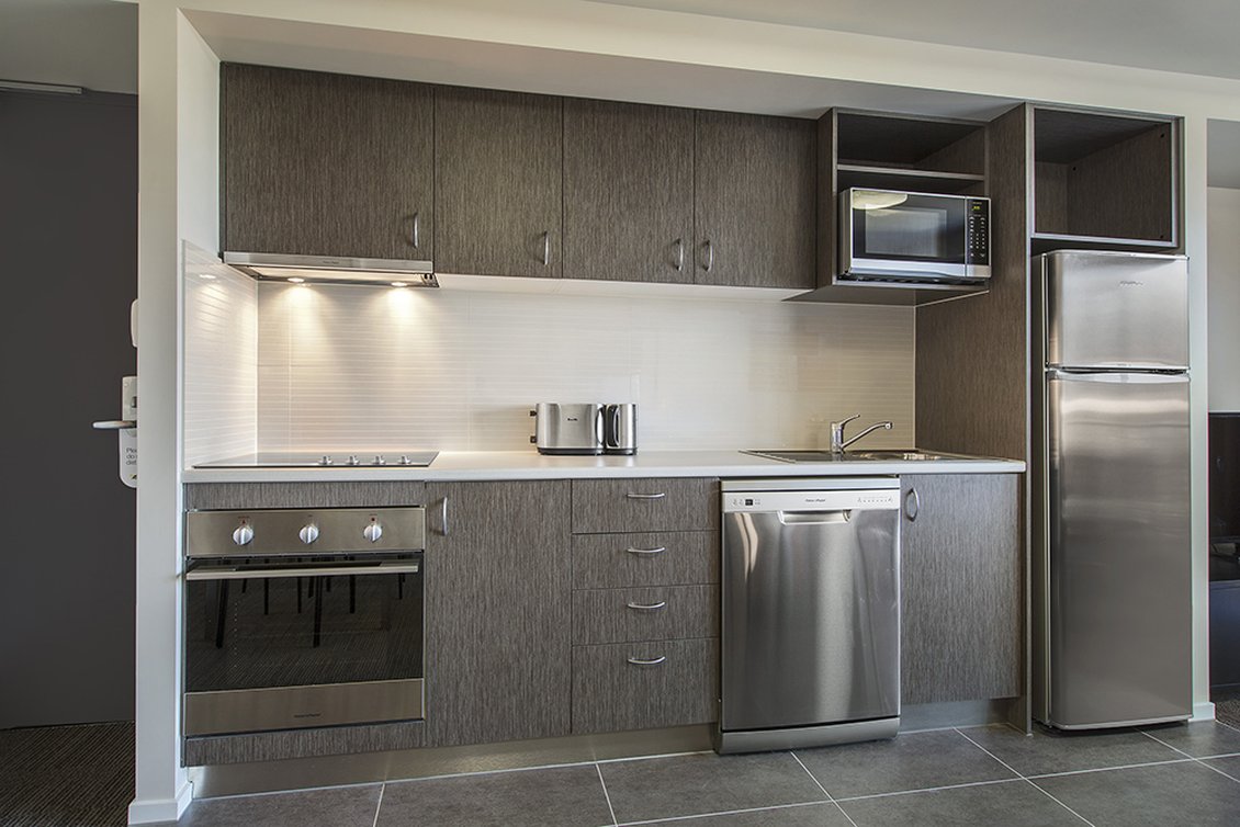 1 BEDROOM, APARTMENT