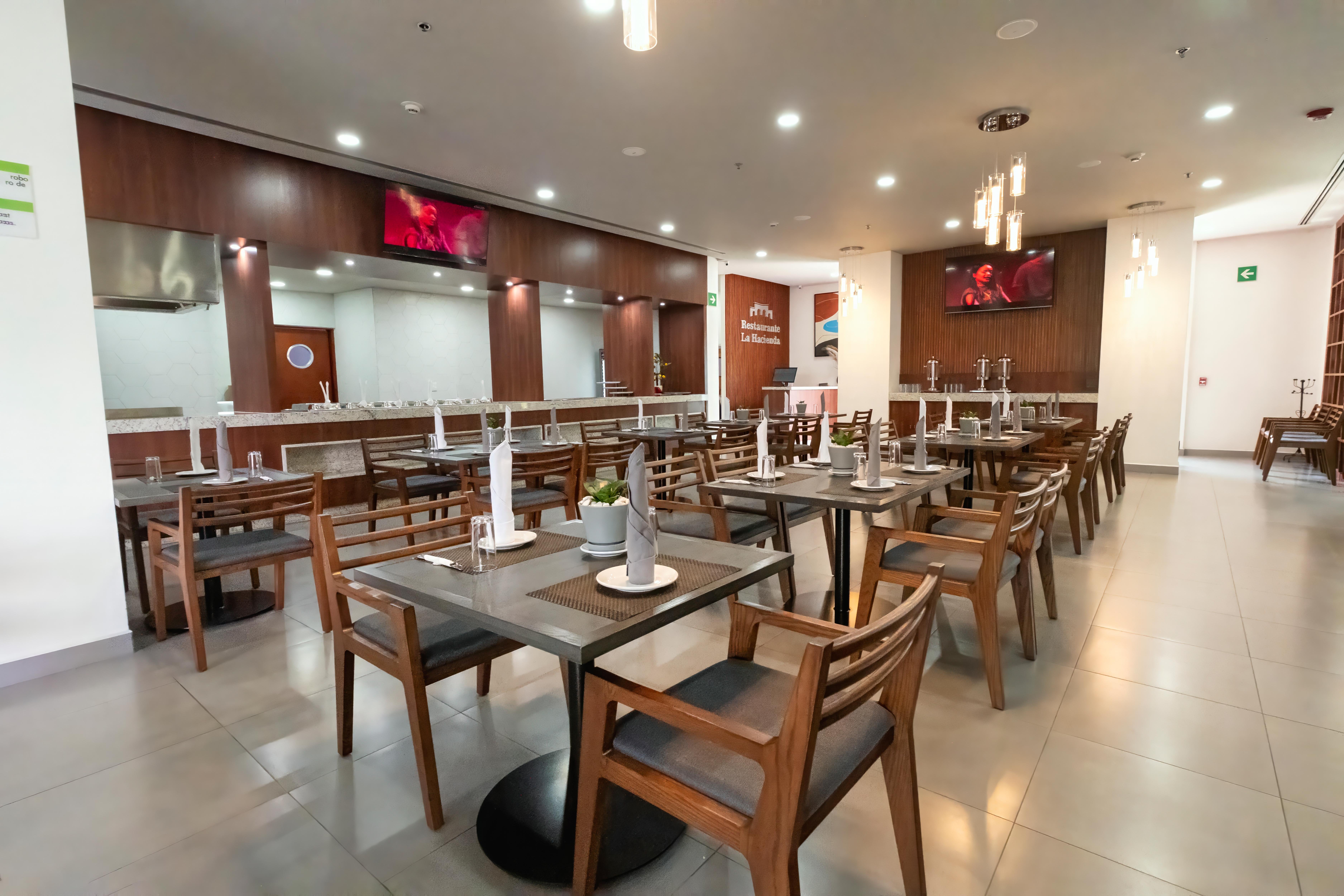 Holiday Inn Uruapan 28/39