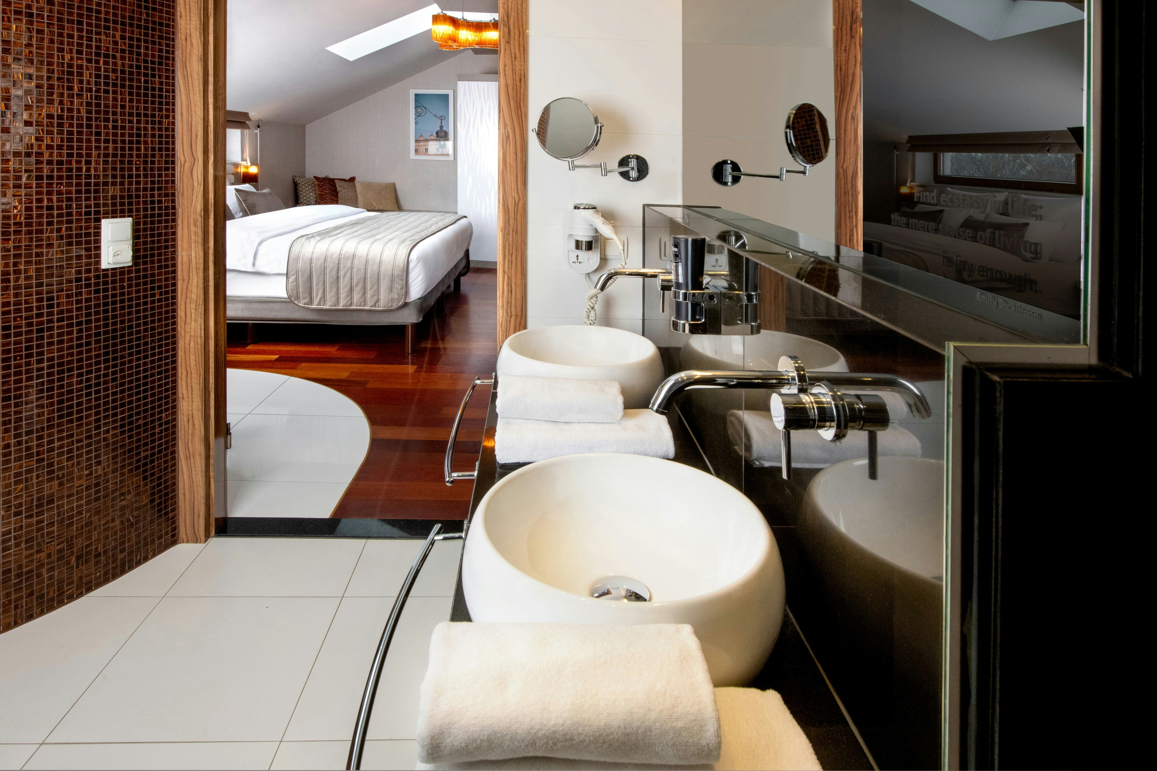 Leonardo Boutique Hotel Krakow City Center (ex Metropolis Design) 67/68