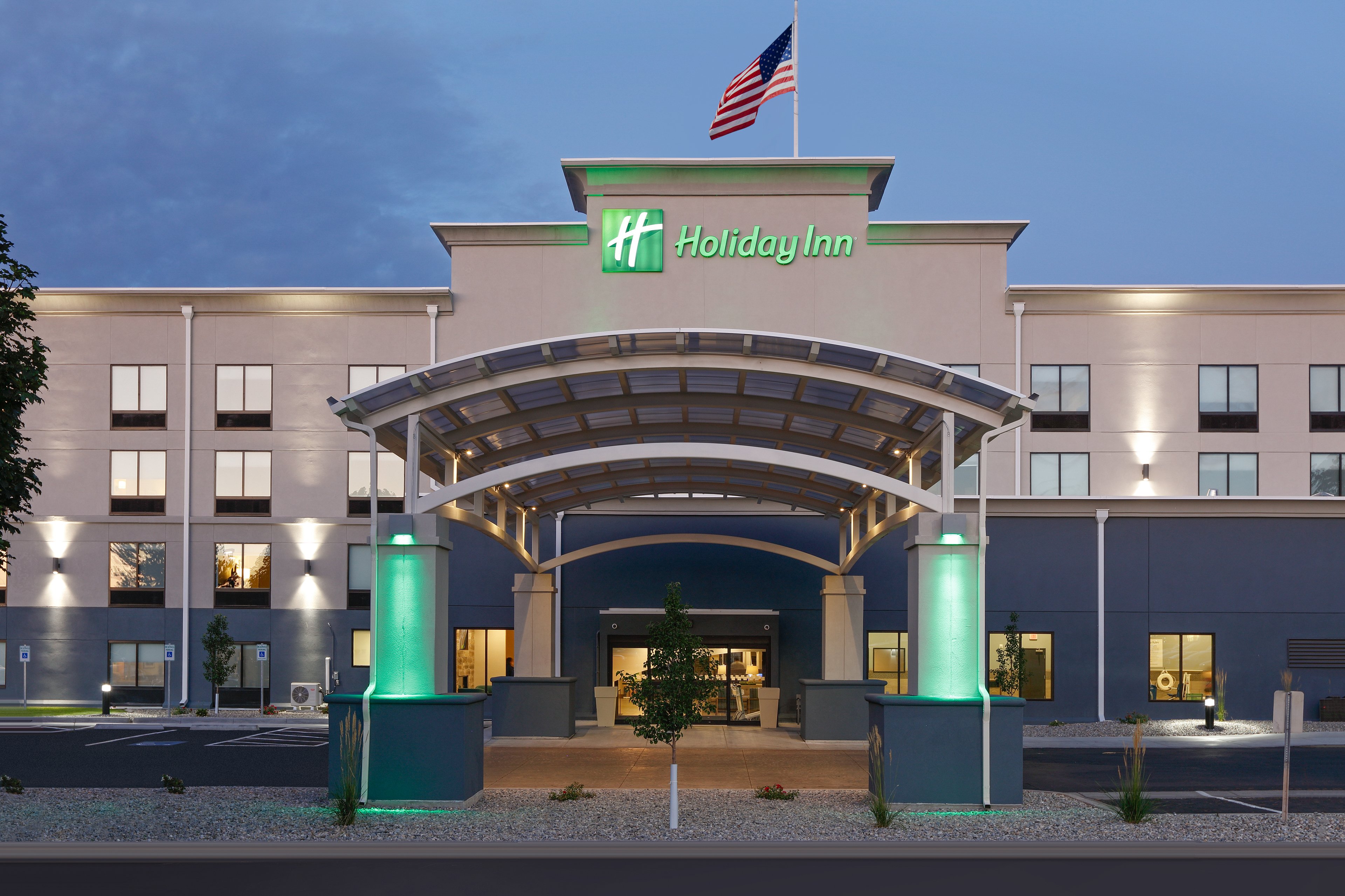 Holiday Inn Twin Falls 2/38